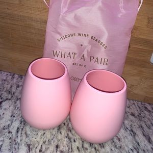 Silicone wine glasses